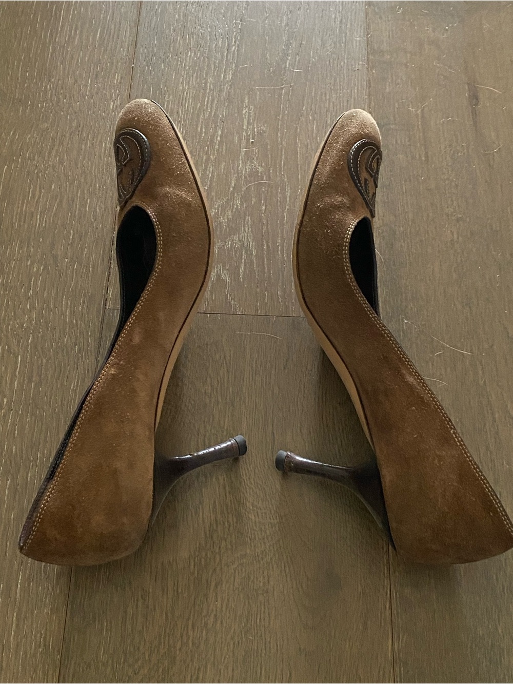 Gucci Brown Suede Logo Pumps 7 1/2 - Picture 4 of 11